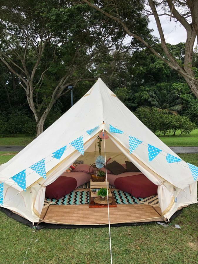 Glamping Kaki - Medium Bell Tent Singapore Exterior foto