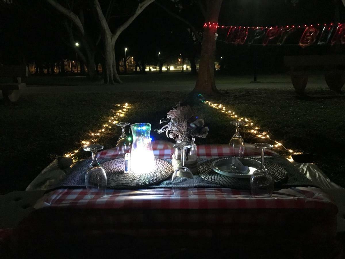 Glamping Kaki - Medium Bell Tent Singapore Exterior foto